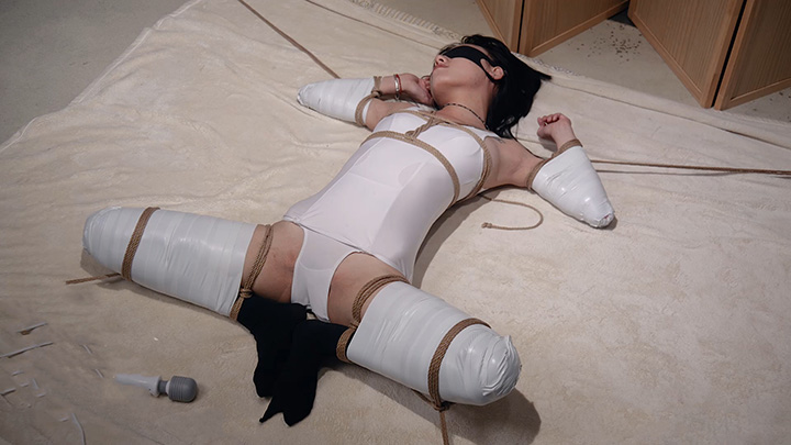 内地绳艺束缚女M私拍